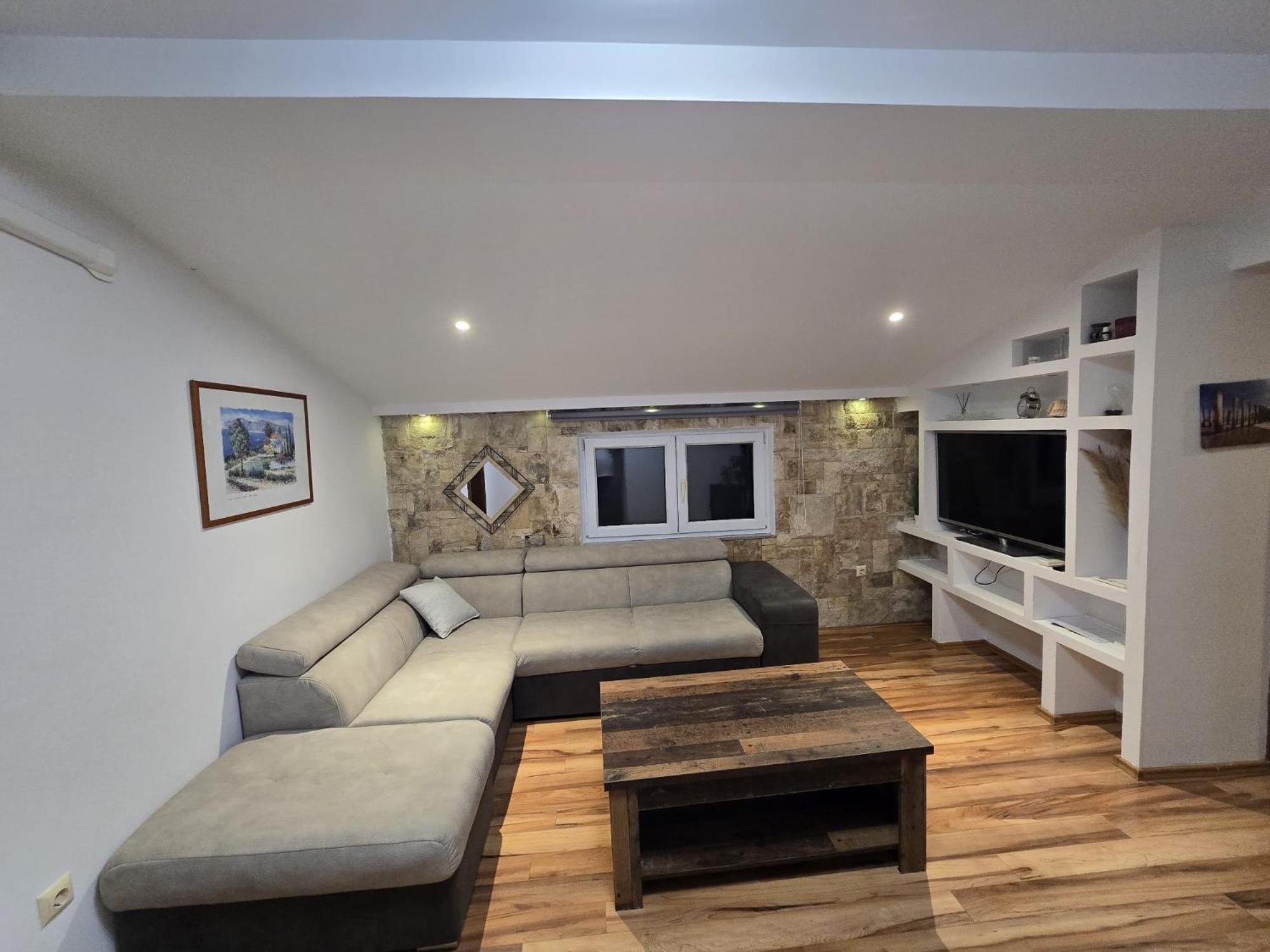 Comfortable Near Pula Appartement