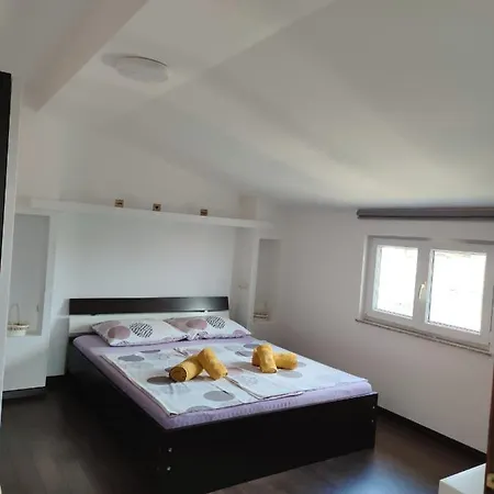 Comfortable Apartment Near Pula Marčana Cameră foto