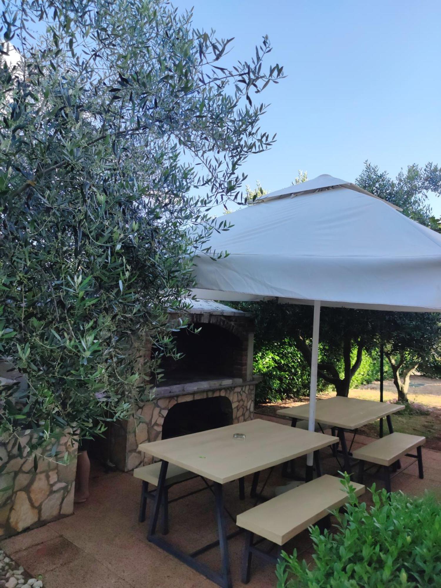 Apartment Comfortable Near Pula *